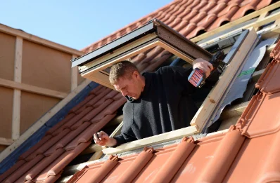 Pose de fenêtres de toit Velux à Cordelle